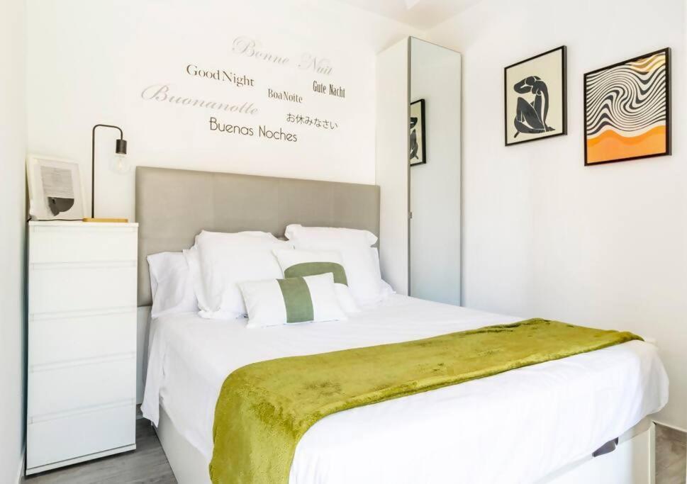 Apartamento Pink Vistalegre Torrevieja Bagian luar foto